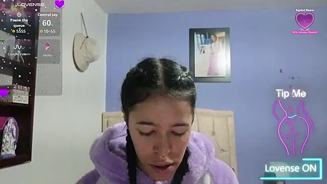 stephania t online show from July 2, 2026, 2:01 pm