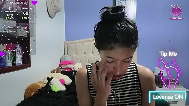 stephania t online show from July 7, 2026, 2:21 pm