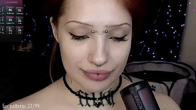 Snapshot of violetviolator chatting on February 22, 2025, 9:23 am violetviolator online show from February 22, 2025, 9:23 am