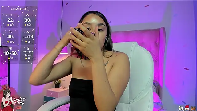  Sophie  miller online show from December 21, 2025, 12:01 pm