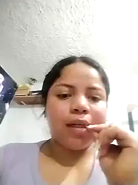 Elaa euphoria online show from December 23, 2024, 10:12 pm