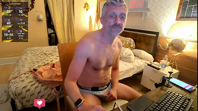 Snapshot of unclestefansdick chatting on May 23, 2026, 11:09 pm unclestefansdick online show from May 23, 2026, 11:09 pm
