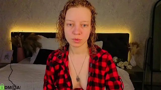 Michelle Blond online show from March 26, 2026, 8:20 am