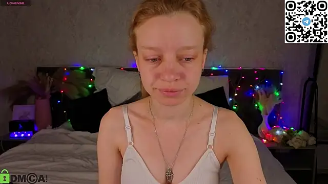 Snapshot of Michelle_Blond chatting on May 5, 2026, 1:02 am Michelle Blond online show from May 5, 2026, 1:02 am