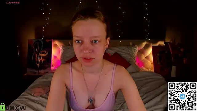 Snapshot of Michelle_Blond chatting on May 17, 2026, 1:14 am Michelle Blond online show from May 17, 2026, 1:14 am