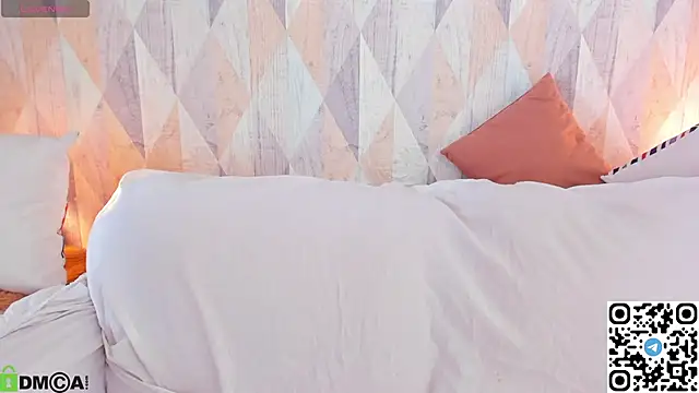 Snapshot of Michelle_Blond chatting on May 25, 2026, 1:00 am Michelle Blond online show from May 25, 2026, 1:00 am