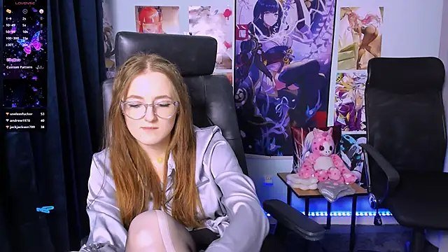 luna berryy online show from December 15, 2024, 5:02 am