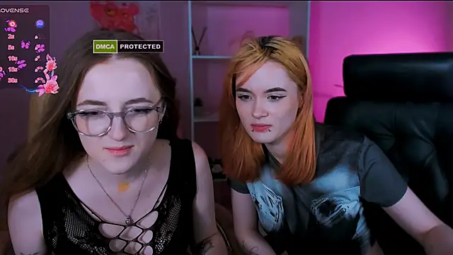 luna berryy online show from January 29, 2025, 1:37 am