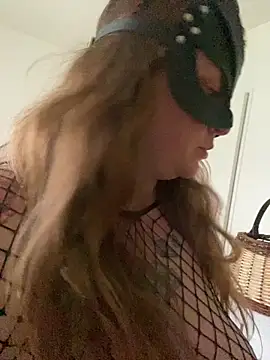 Snapshot of XtentationMG chatting on March 21, 2025, 8:06 am XtentationMG online show from March 21, 2025, 8:06 am