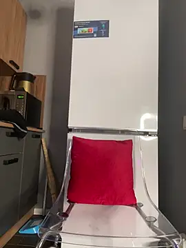 Snapshot of Miss_chiks chatting on January 18, 2025, 2:02 pm Miss chiks online show from January 18, 2025, 2:02 pm