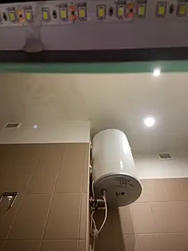 Snapshot of KitteCat chatting on January 31, 2025, 10:42 am KitteCat online show from January 31, 2025, 10:42 am