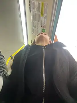 Snapshot of KitteCat chatting on February 2, 2025, 12:13 pm KitteCat online show from February 2, 2025, 12:13 pm