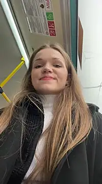 Snapshot of KitteCat chatting on March 8, 2025, 12:20 pm KitteCat online show from March 8, 2025, 12:20 pm