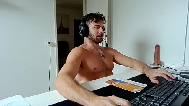 alpha-hunk online show from March 16, 2026, 12:09 pm