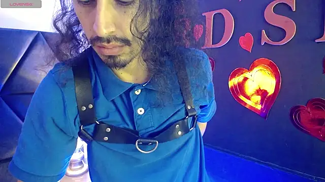 Snapshot of Sr_Magnus_ chatting on February 28, 2025, 8:42 am Sr Magnus online show from February 28, 2025, 8:42 am