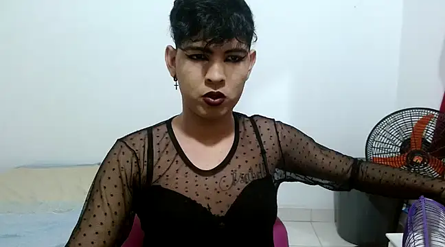 estefania224 online show from February 21, 2025, 7:34 am