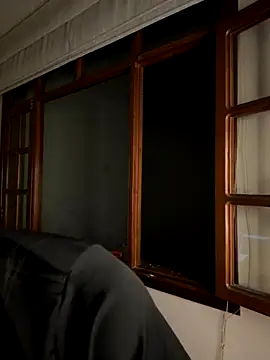 aurora divine online show from October 4, 2025, 11:47 pm