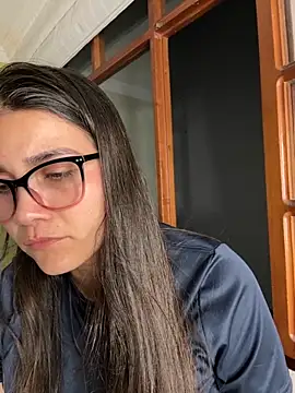 aurora divine online show from October 13, 2025, 12:10 am