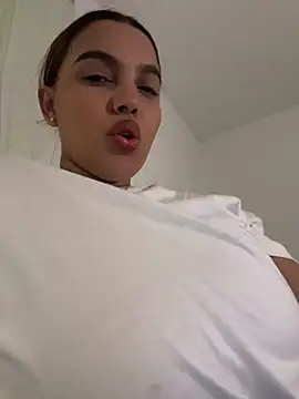 vivicolibri online show from November 24, 2025, 10:09 pm