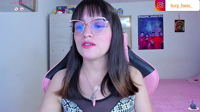Lucyy-hess online show from June 19, 2026, 6:56 pm