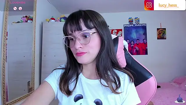 Lucyy-hess online show from July 15, 2026, 9:53 pm