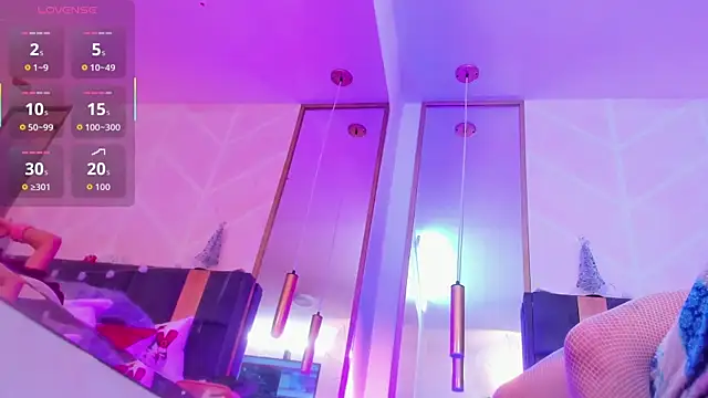 MadyJackson online show from December 17, 2025, 1:17 pm