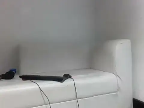 dani07- online show from January 27, 2025, 1:26 am