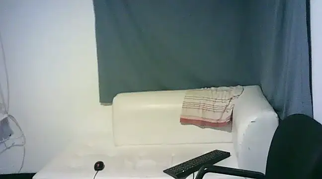 dani07- online show from February 7, 2025, 7:06 pm