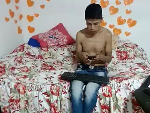 dani07- online show from February 15, 2025, 3:20 am