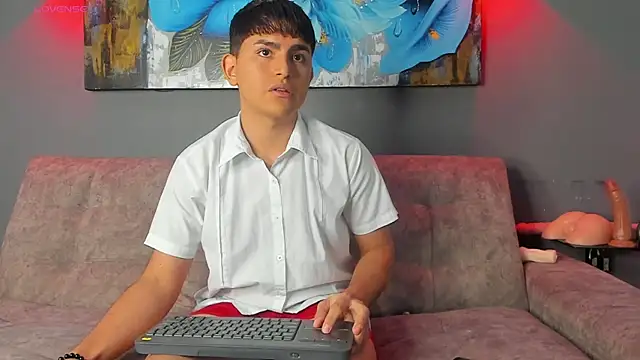 Lyam ap online show from December 4, 2025, 8:45 am