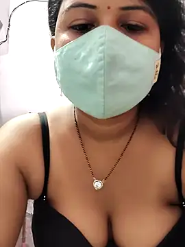 Snapshot of Dr_Chhaya chatting on June 8, 2026, 4:24 am Dr Chhaya online show from June 8, 2026, 4:24 am