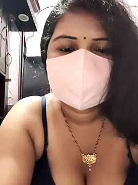 Snapshot of Dr_Chhaya chatting on June 10, 2026, 5:56 pm Dr Chhaya online show from June 10, 2026, 5:56 pm