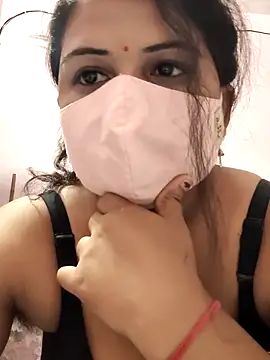 Snapshot of Dr_Chhaya chatting on June 15, 2026, 9:55 am Dr Chhaya online show from June 15, 2026, 9:55 am
