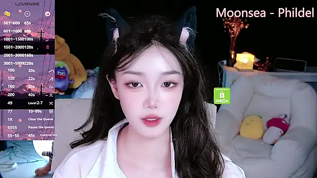 Sheep-1 online show from September 13, 2025, 1:11 pm