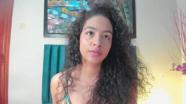 AntonellaHall  online show from November 4, 2025, 12:04 pm