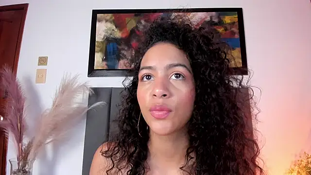 AntonellaHall  online show from April 23, 2026, 6:54 pm