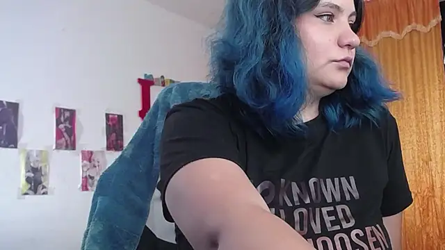 Snapshot of gigiqueen_18 chatting on November 10, 2025, 7:24 pm gigiqueen 18 online show from November 10, 2025, 7:24 pm