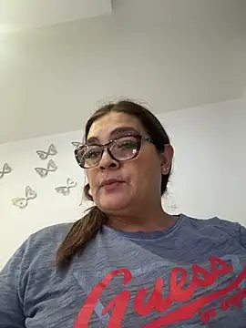 AntonellaAlondra4 online show from February 26, 2026, 7:02 pm