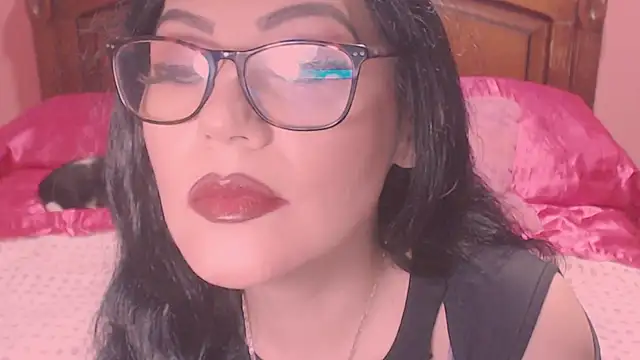 Snapshot of Ary_z chatting on December 17, 2024, 4:01 am Ary z online show from December 17, 2024, 4:01 am