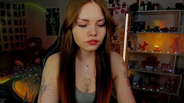 AkiraKatsu online show from March 15, 2026, 12:44 pm