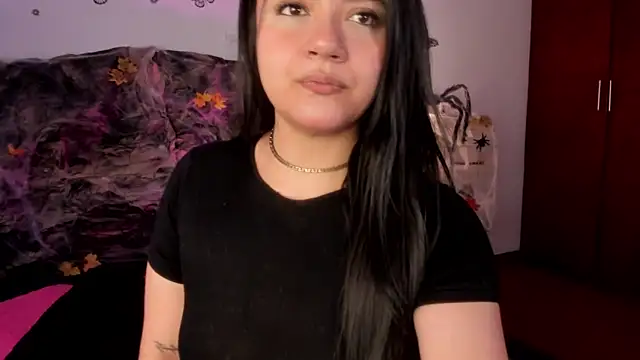 Snapshot of DesireSweet chatting on October 27, 2025, 12:20 pm DesireSweet online show from October 27, 2025, 12:20 pm