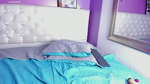 Snapshot of Yayittha chatting on December 1, 2024, 4:29 pm Yayittha online show from December 1, 2024, 4:29 pm