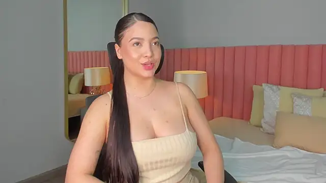 Snapshot of NathRossi chatting on March 22, 2025, 2:05 am NathRossi online show from March 22, 2025, 2:05 am