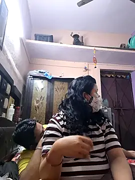 Snapshot of bobbyronak chatting on December 5, 2025, 7:10 pm bobbyronak online show from December 5, 2025, 7:10 pm