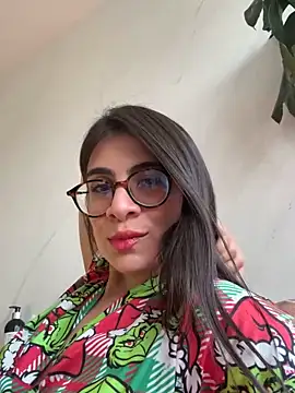 Snapshot of MariaIsabella8 chatting on March 5, 2025, 3:51 pm MariaIsabella8 online show from March 5, 2025, 3:51 pm