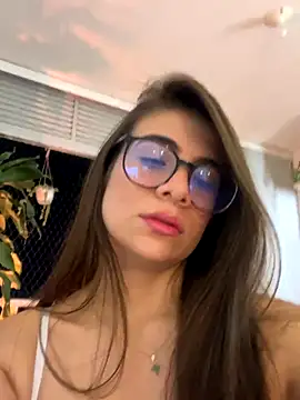 Snapshot of MariaIsabella8 chatting on November 1, 2025, 11:51 pm MariaIsabella8 online show from November 1, 2025, 11:51 pm