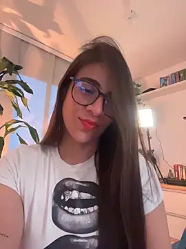 Snapshot of MariaIsabella8 chatting on March 28, 2026, 10:42 pm MariaIsabella8 online show from March 28, 2026, 10:42 pm