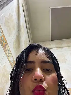 Urlovex1 online show from February 8, 2025, 2:04 am