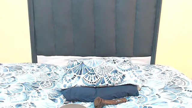 Snapshot of kittykhloe22 chatting on November 13, 2025, 7:07 am kittykhloe22 online show from November 13, 2025, 7:07 am