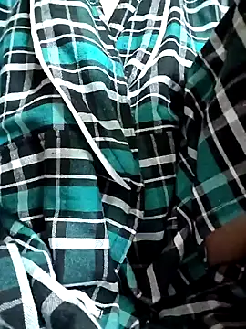 Royalgirl667 online show from December 26, 2024, 2:01 am